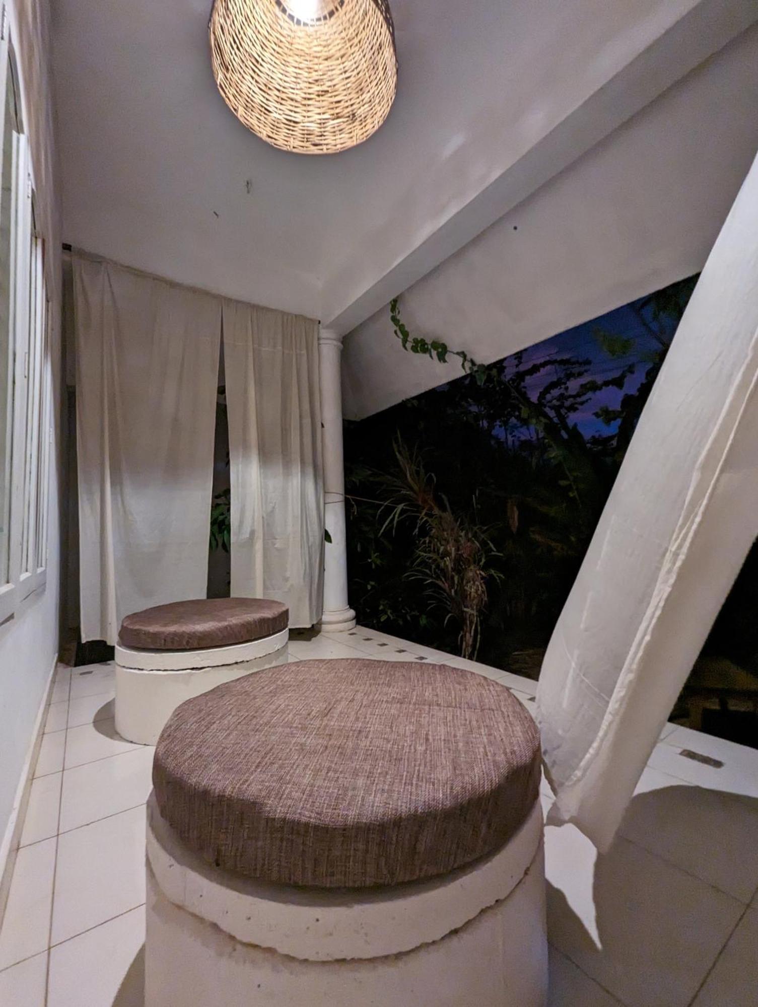 Satta Beach Deluxe Varkala Rom bilde